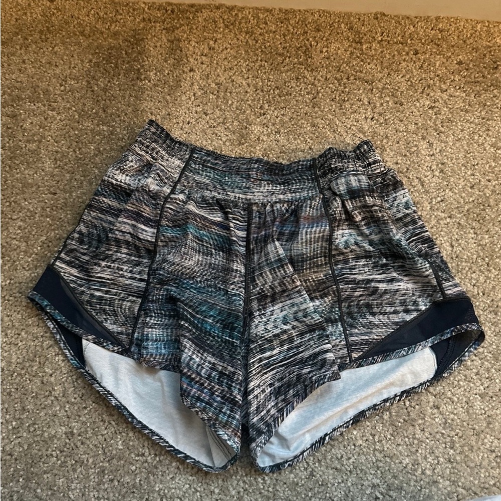 Lululemon hotty hot shorts